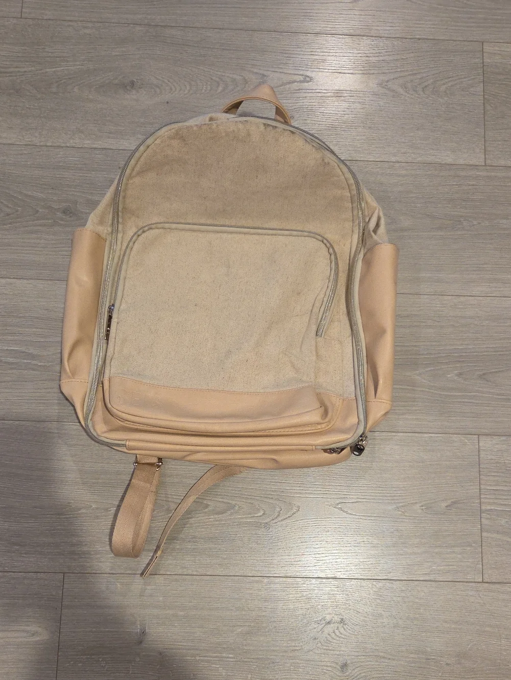 Beis Backpack